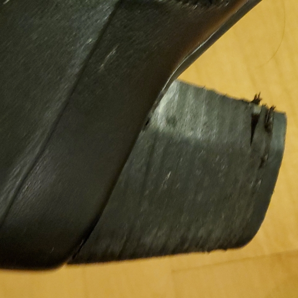 Black tall boots - Picture 3 of 4